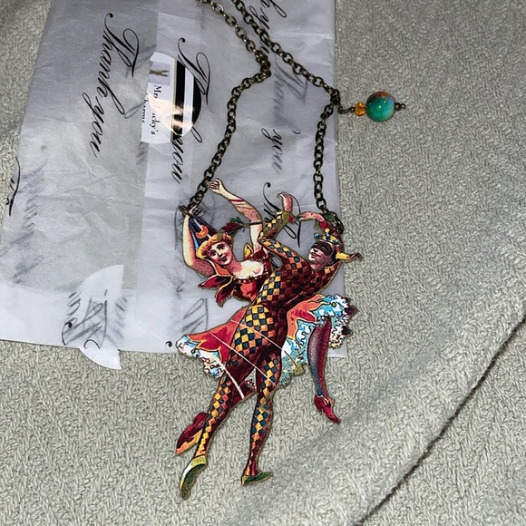 Circus flyers necklace - Picture 2 of 6